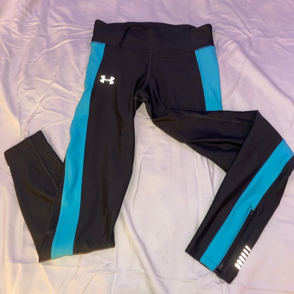 Under Armour workout compression leggings